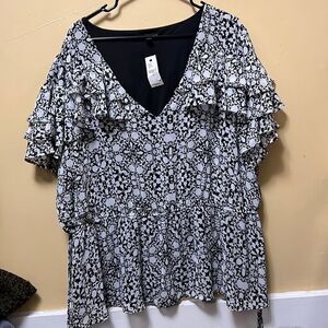 🆕 Lane Bryant Wom Sz 28 Black White Sheer Lined Tiered Sleeve Elastic Waist Top